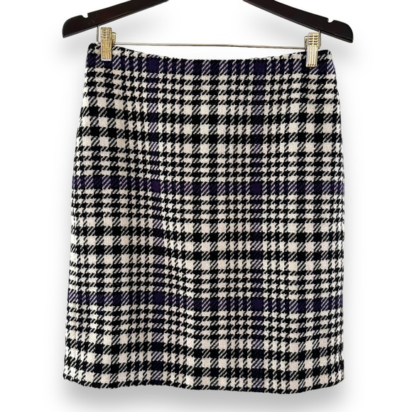 Talbots Women’s Houndstooth Wool Blend Mini Skirt Black, White, Purple Size 4 - Picture 2 of 9